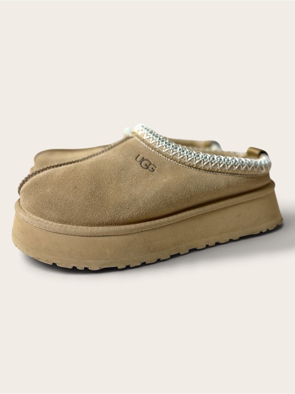 UGG Women’s Tazz Platform Suede Slippers Sand Size 9 EU 40